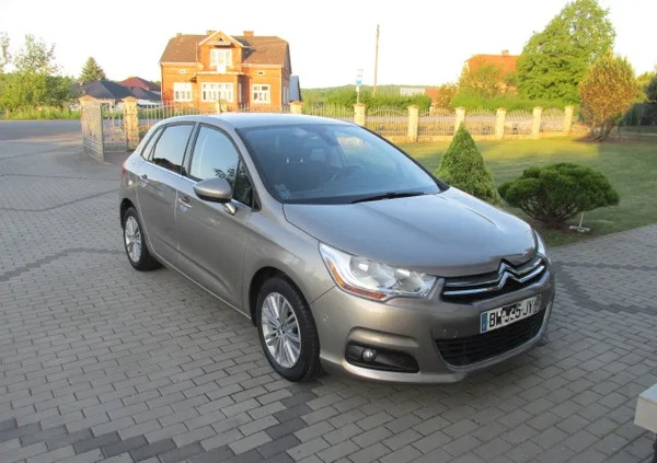 Citroen C4 cena 28900 przebieg: 77000, rok produkcji 2011 z Reda małe 326